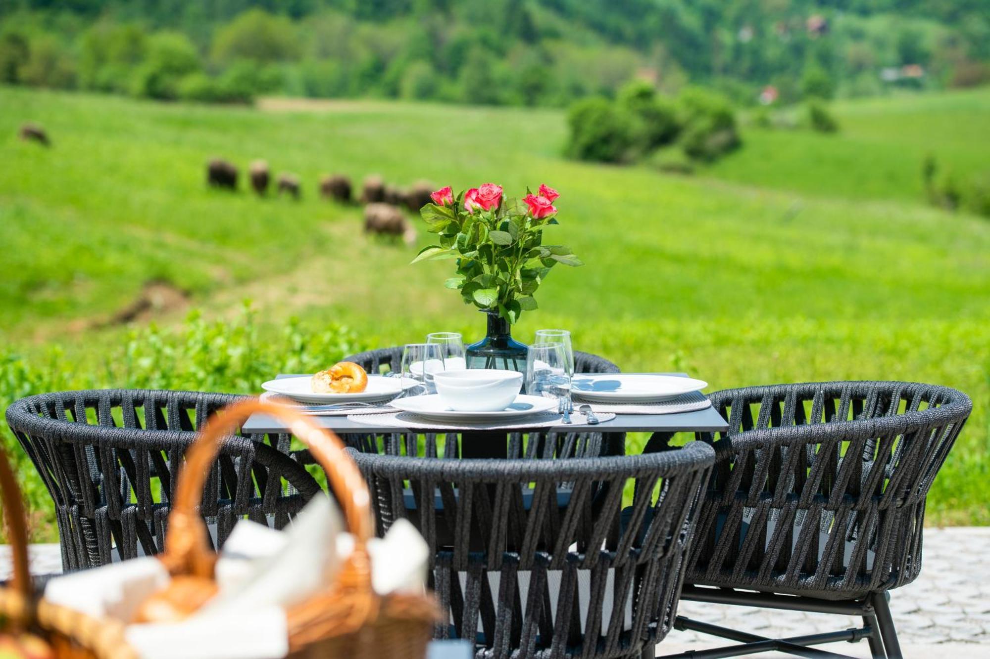 Resort Stribor, Gorski Kotar Severin na Kupi Exterior photo